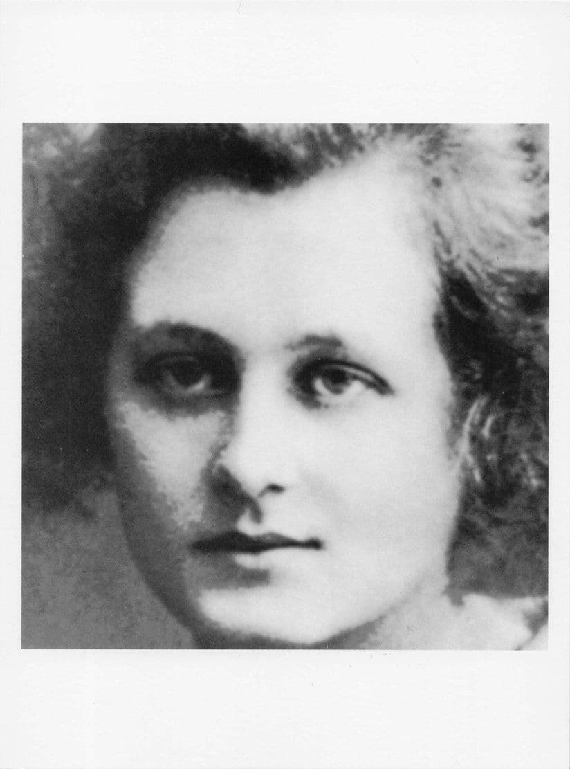 Milena Jesenka Czech WW2 POW Anti Nazi War Campaigner Photo Postcard