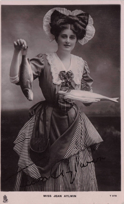 Miss Jean Aylwin Scottish Edwardian Actress Hand Signed Tucks Postcard
