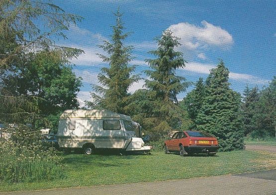 Moreton In Marsh Official 1980s Caravan Club Postcard