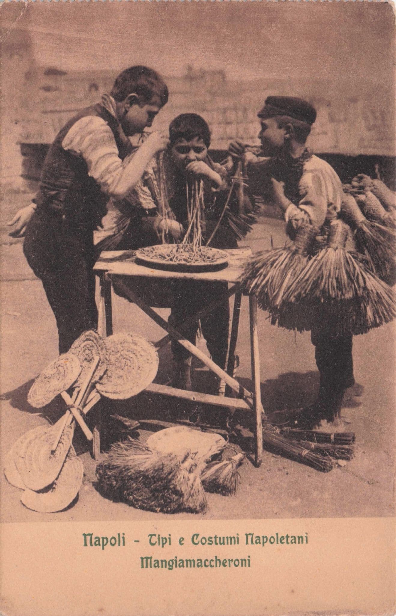 Napoli Messy Spaghetti Pasta Eating Antique Italian Postcard
