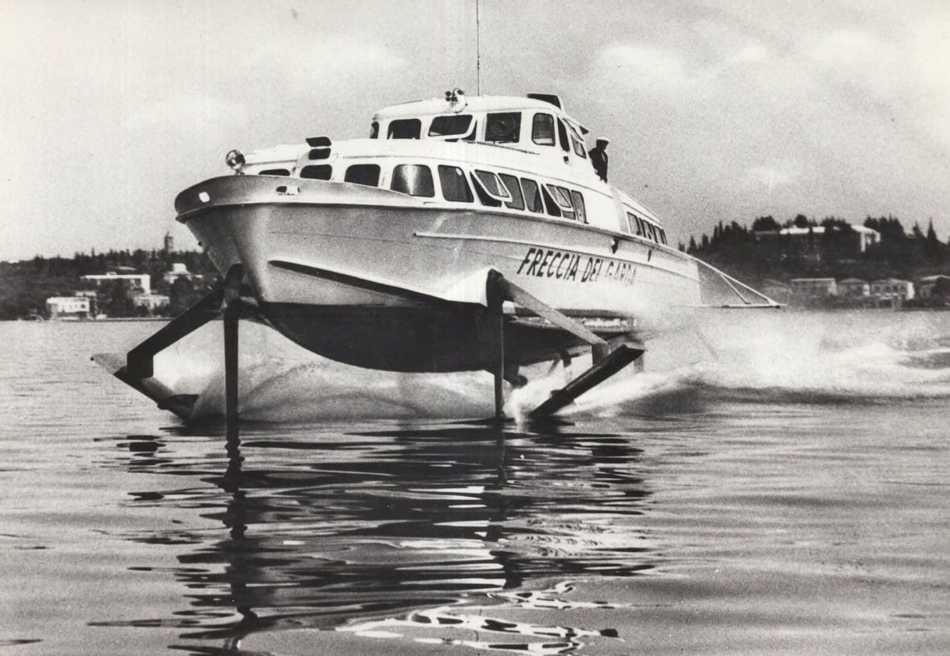 Navitazione Sur Lago Di Garda Italy Speedboat RPC Postcard
