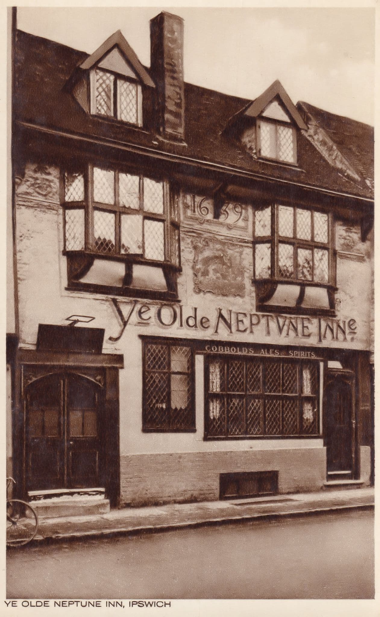 Neptune Inn Ipswich Suffolk Mint OId Real Photo Postcard