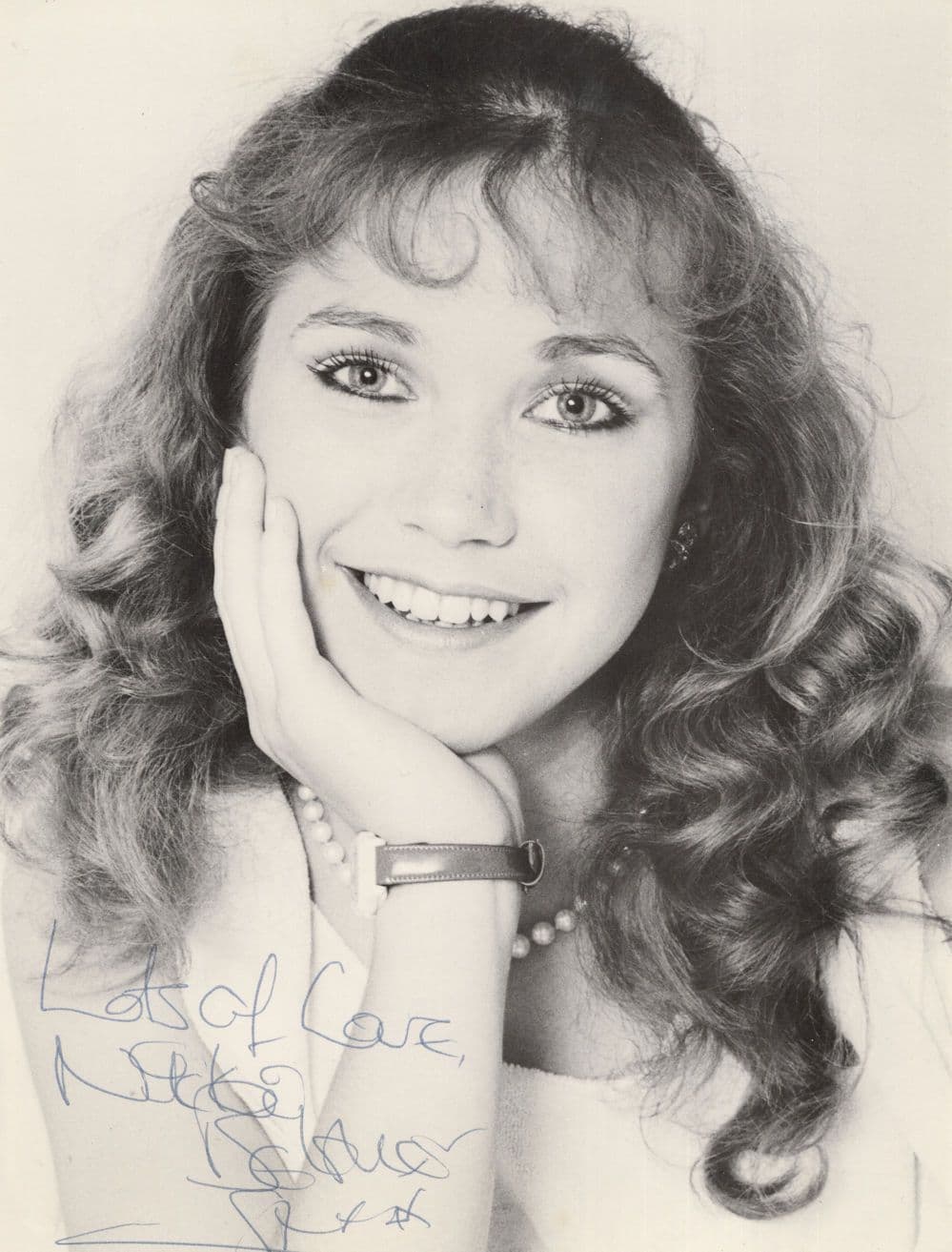 Nikki Belsher Royal Variety Performance Star Dramarama 10x8 Hand Signed Photo