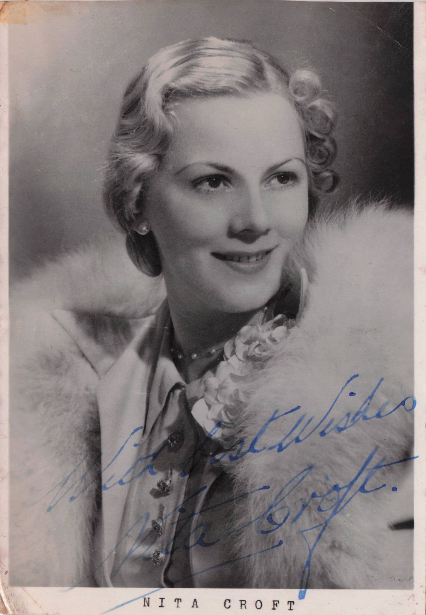 Nita Croft Opera Soprana & Theatre Actress Old Hand Signed Photo