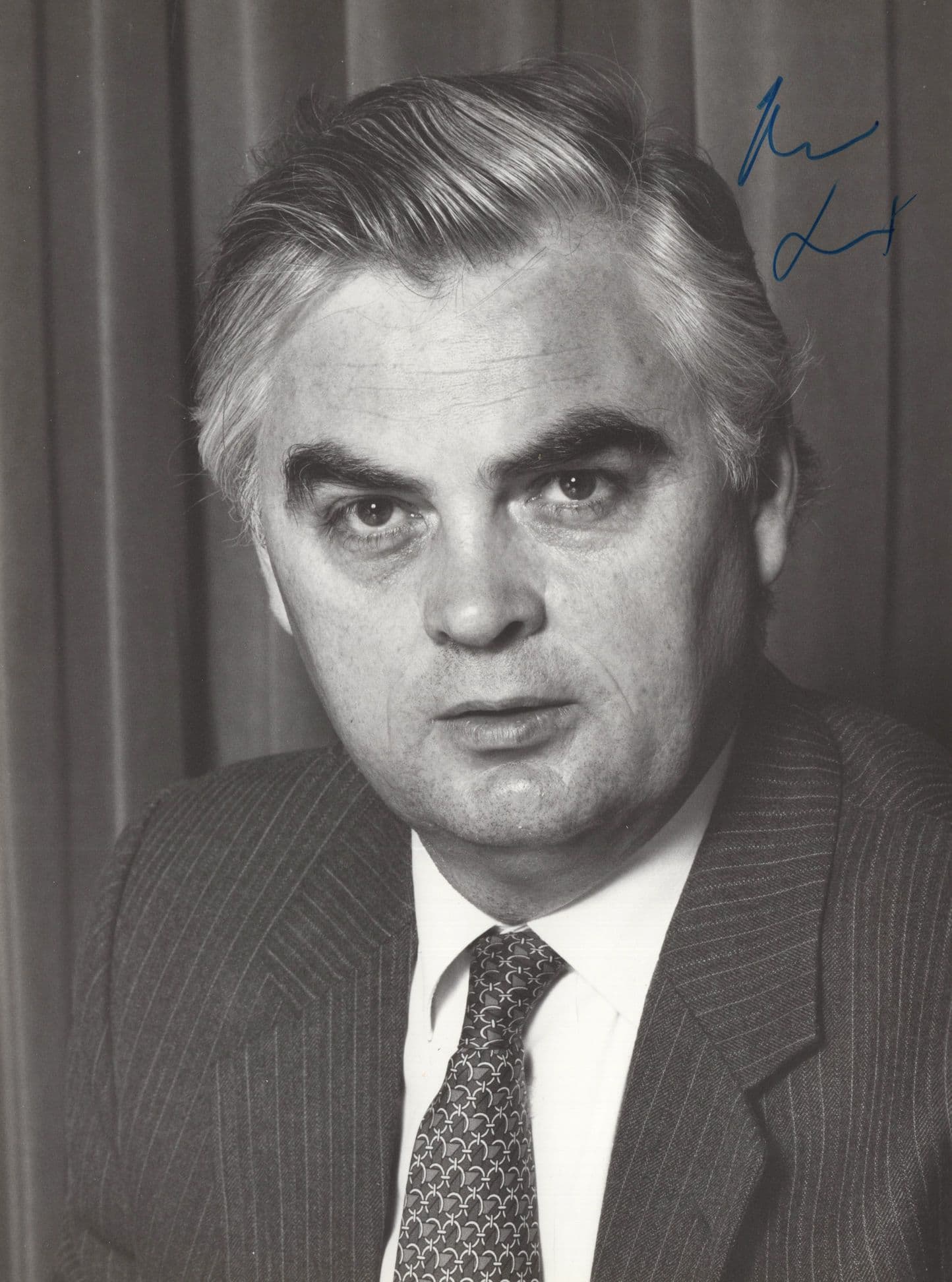 Norman Lamont MP Chancellor Large Hand Signed Photo