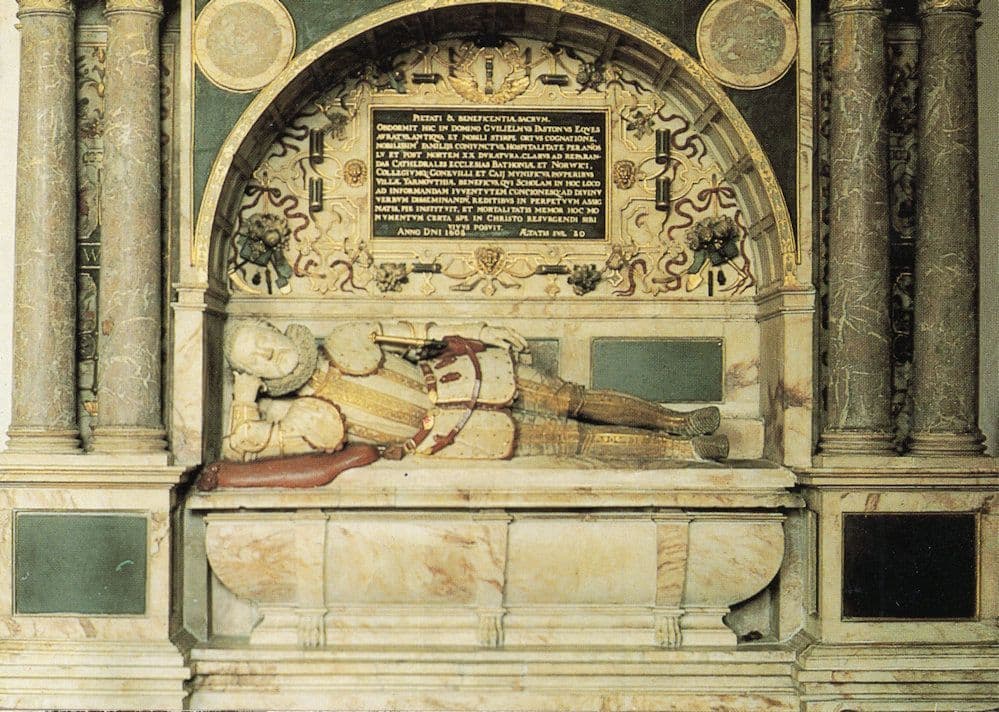 North Walsham Paston Sir William Knight Memorial Norfolk Postcard