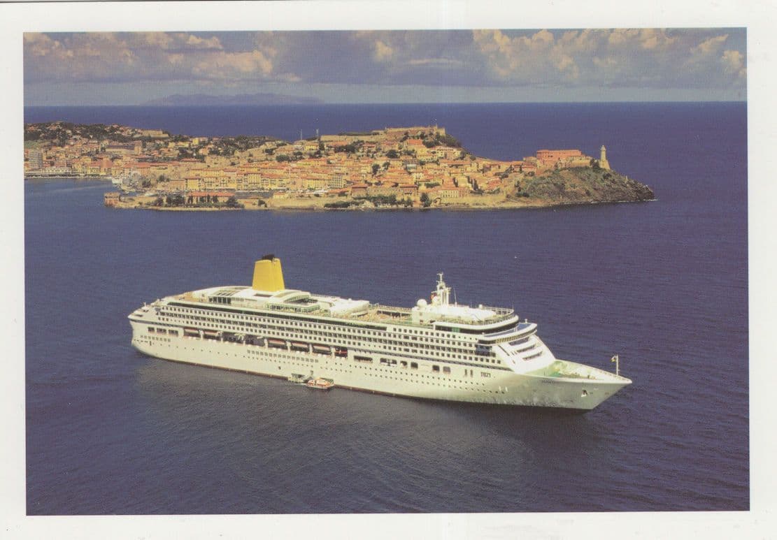 P&O Aurora Large Cruises Ship Advertising Postcard