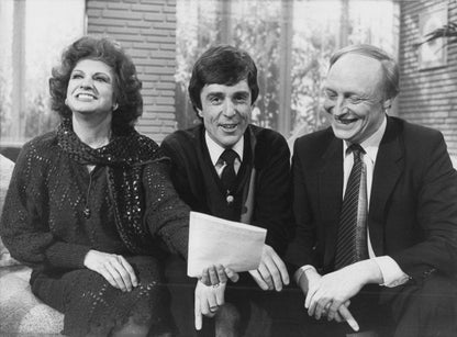 Pat Phoenix With Labour MP Prime Minister Neil Kinnock Large Press Photo