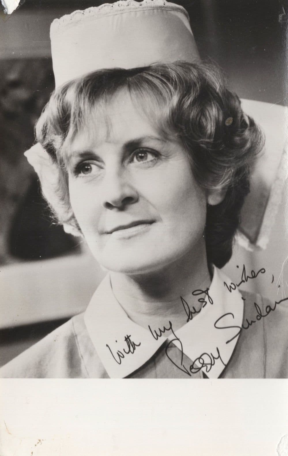 Peggy Sinclair General Hospital Printed Signed Cast Card