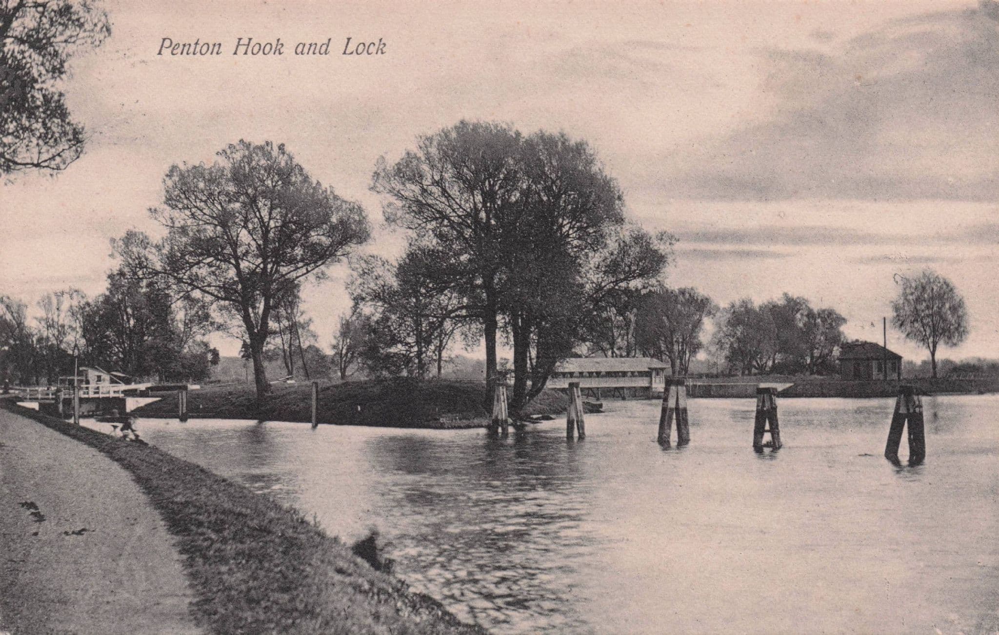 Penton Hook Chertsey Surrey Antique Village WW1 War Postcard