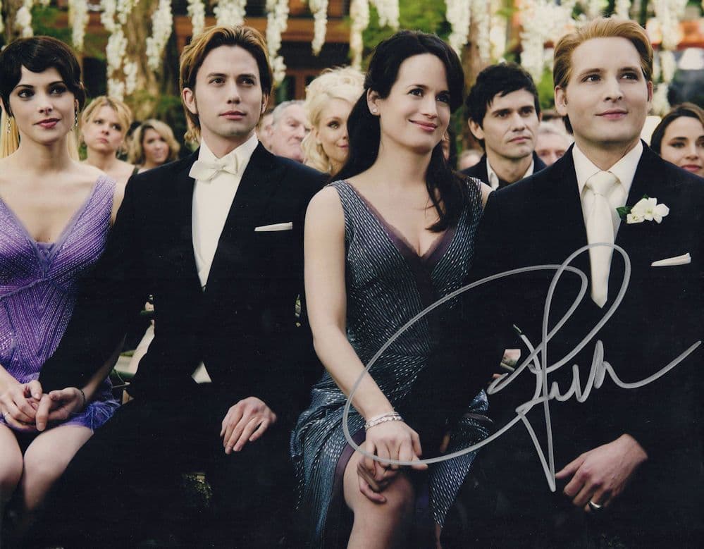 Peter Facinelli as Carlisle Cullen Twilight 10x8 Hand Signed Photo