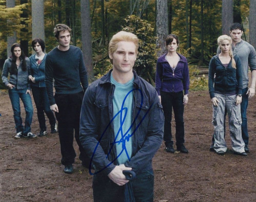 Peter Facinelli Carlisle Cullen Twilight 10x8 Hand Signed Photo