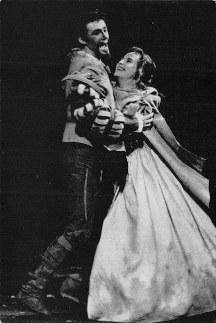 Peter O'Toole Peggy Ashcroft Petruchio & Katharina Shakespeare Postcard