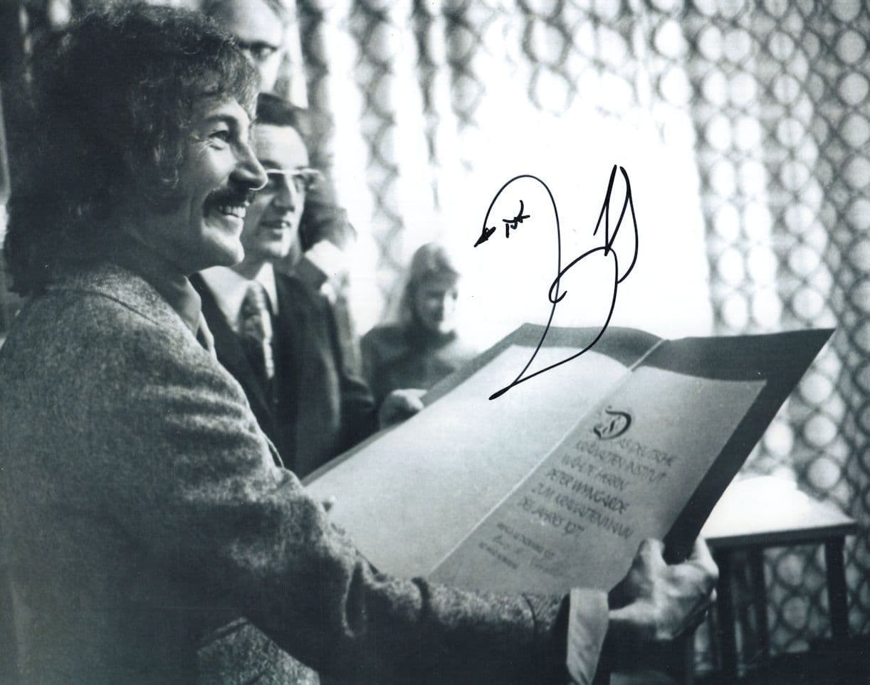 Peter Wyngarde of Jason King Alexander The Great 10x8 Hand Signed Photo