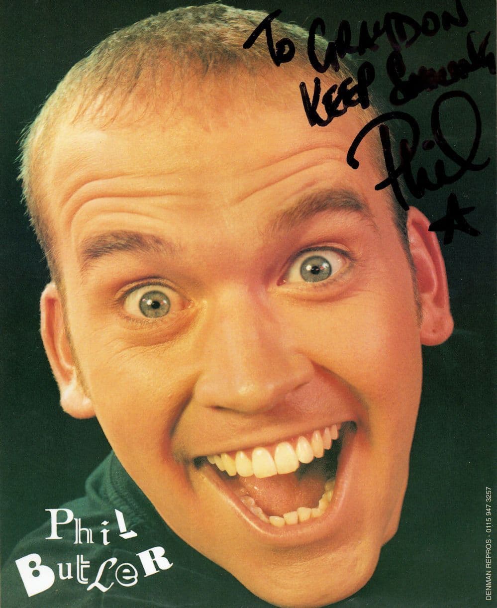 Phil Butler Mischievous Chef Hotel Babylon 10x8 Hand Signed Photo