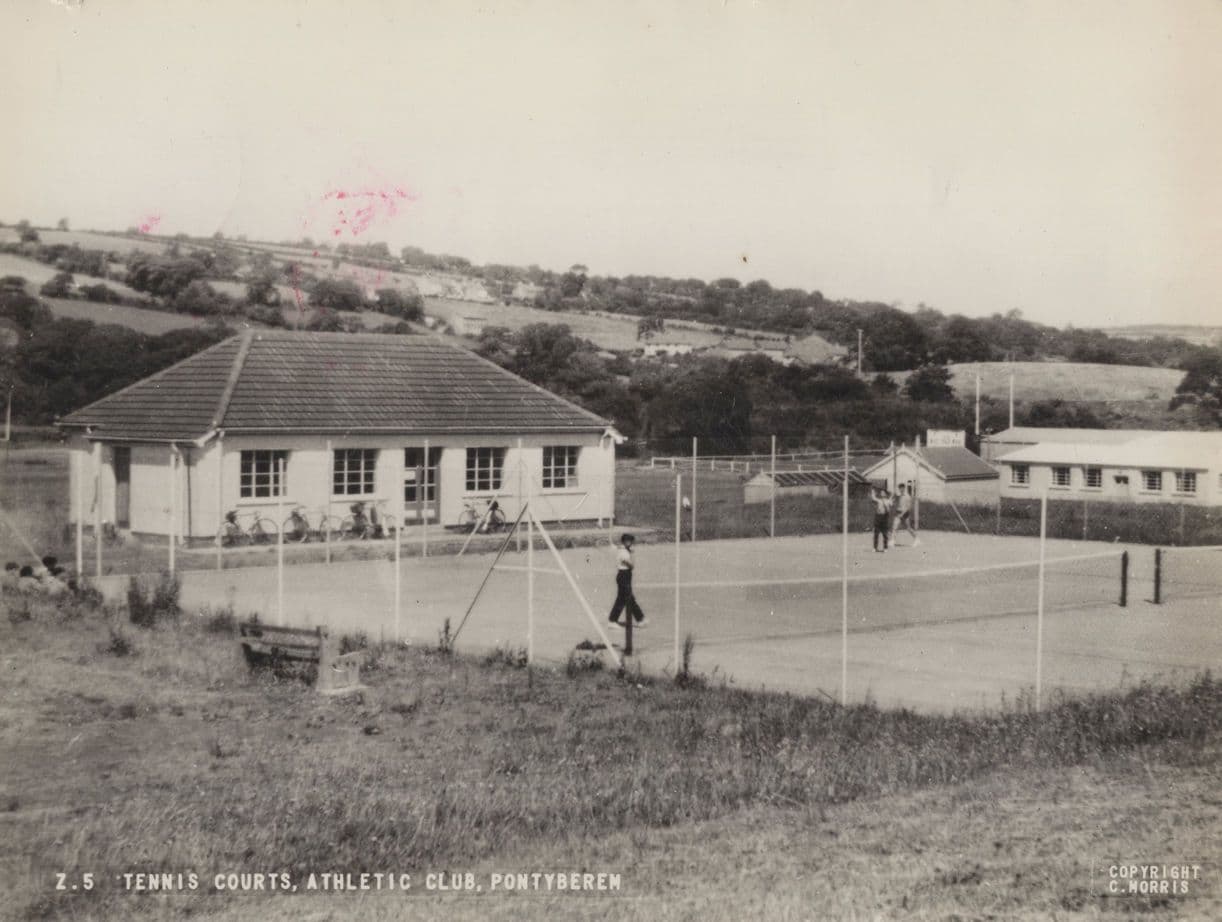 Pontyperem Athetics Club Welsh Tennis Courts RPC Postcard
