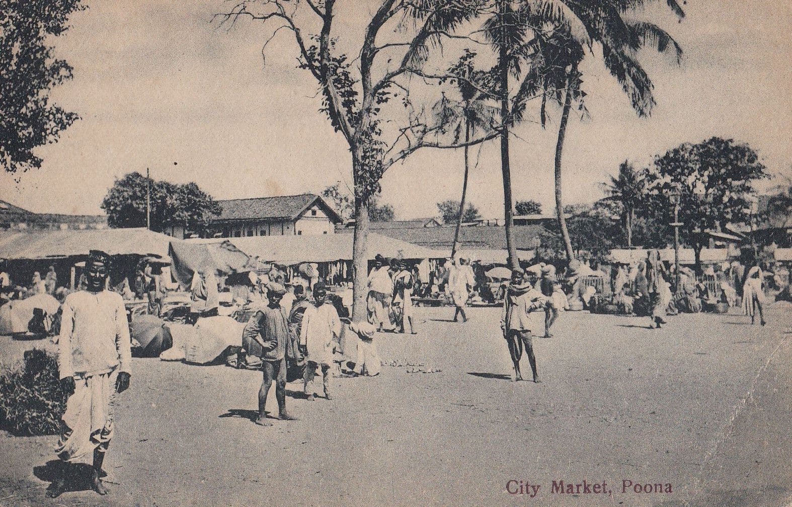 Poona Market India Postcard