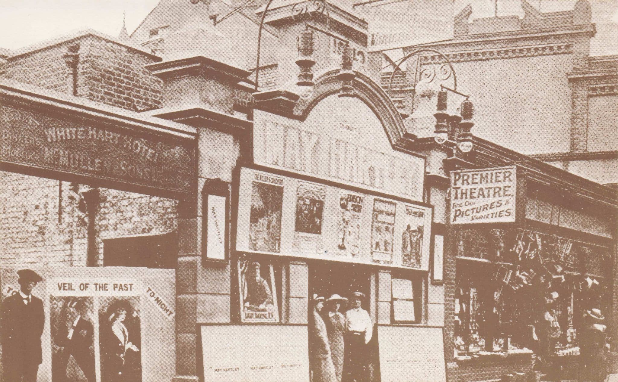 Premier Theatre Cinema Hairdressers Hotel Hertford Herts Postcard