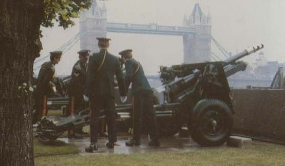Prince Charles Firing Royal Salute London Tower Bridge 1982 Photo Royal Postcard