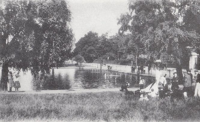 Prince Of Wales Pond Blackheath London in 1905 Postcard