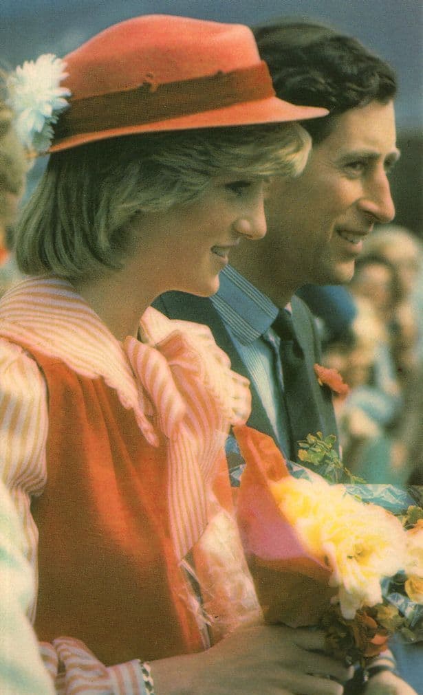 Princess Diana Arrives at Tasmania Australia 1983 Postcard