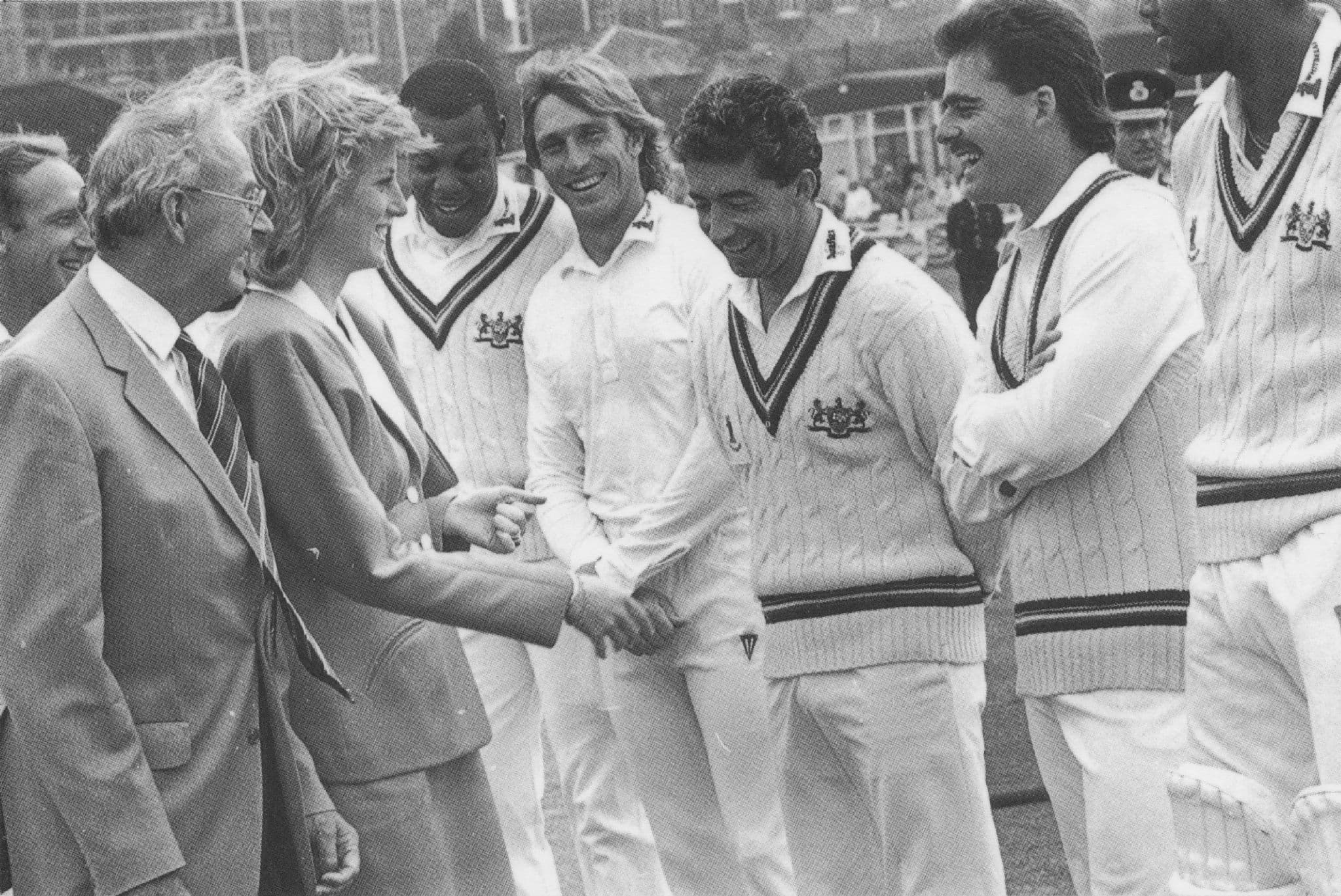 Princess Diana Meets Gloucester Cricket Team 1989 Photo Postcard