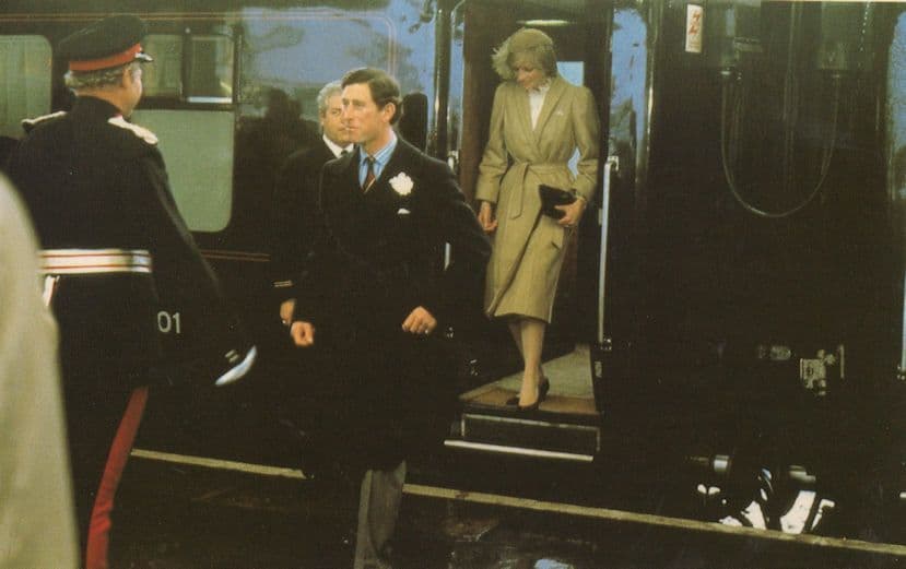 Princess Diana Prince Charles Alighting Welsh Royal Train Railway 1981 Postcard