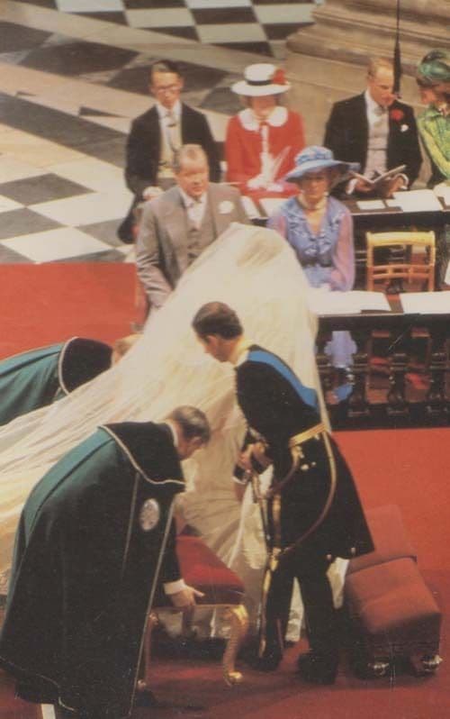 Princess Diana The Church Seating Of The Bride Wedding Rare Royal Postcard