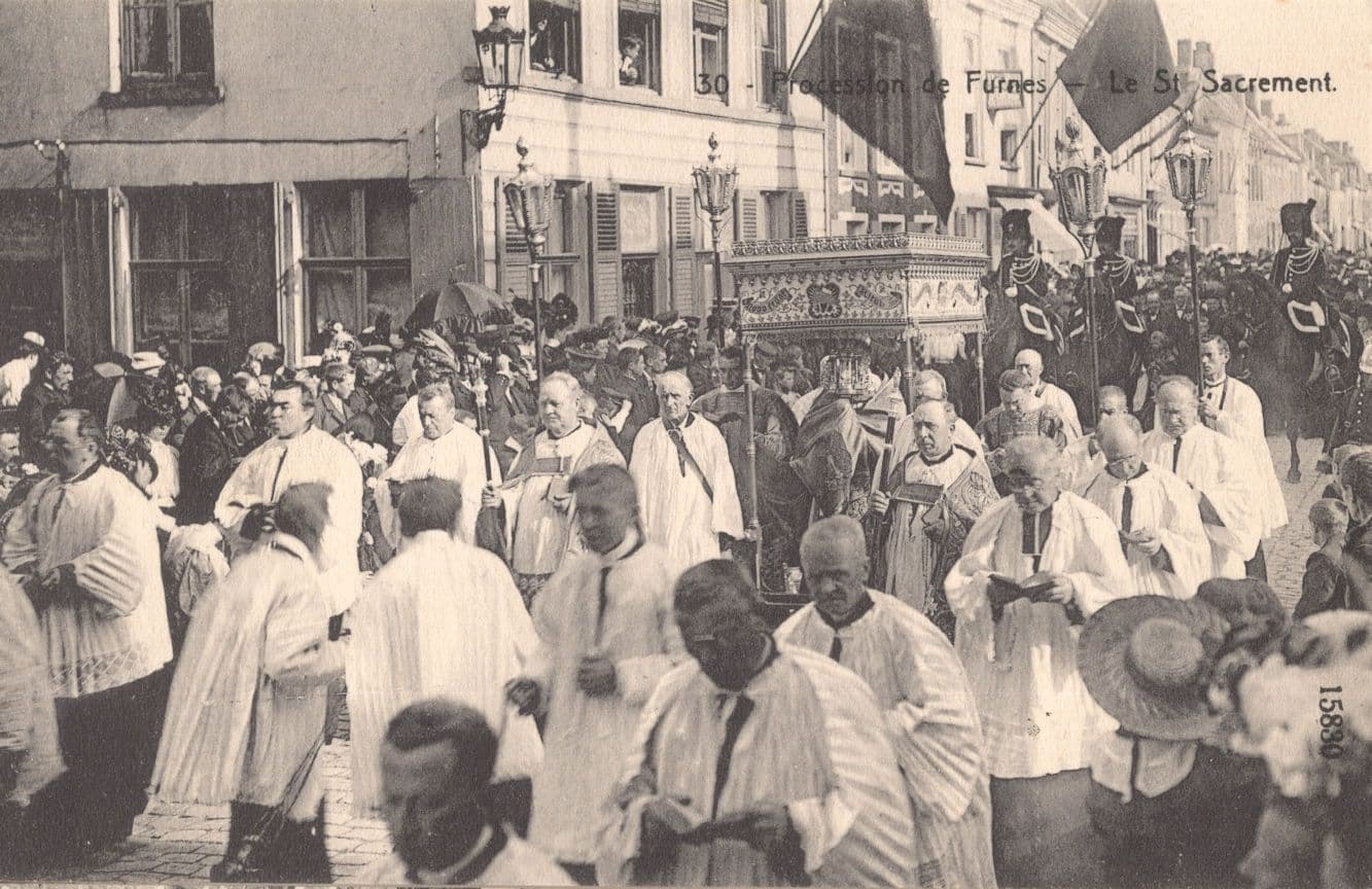 Procession De Furnes Le St Saint Sacrement Belgium Old Postcard