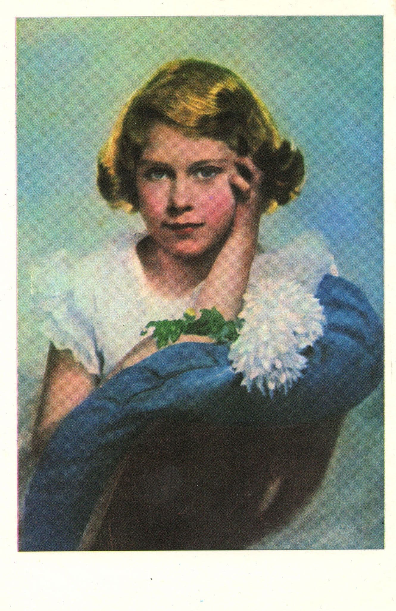 Queen Elizabeth II as Child Rare De Reszke Cigarettes Postcard