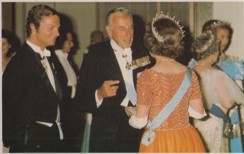Queen Elizabeth II King Carl Gustav Earl Mountbatten Royal Souvenir Postcard