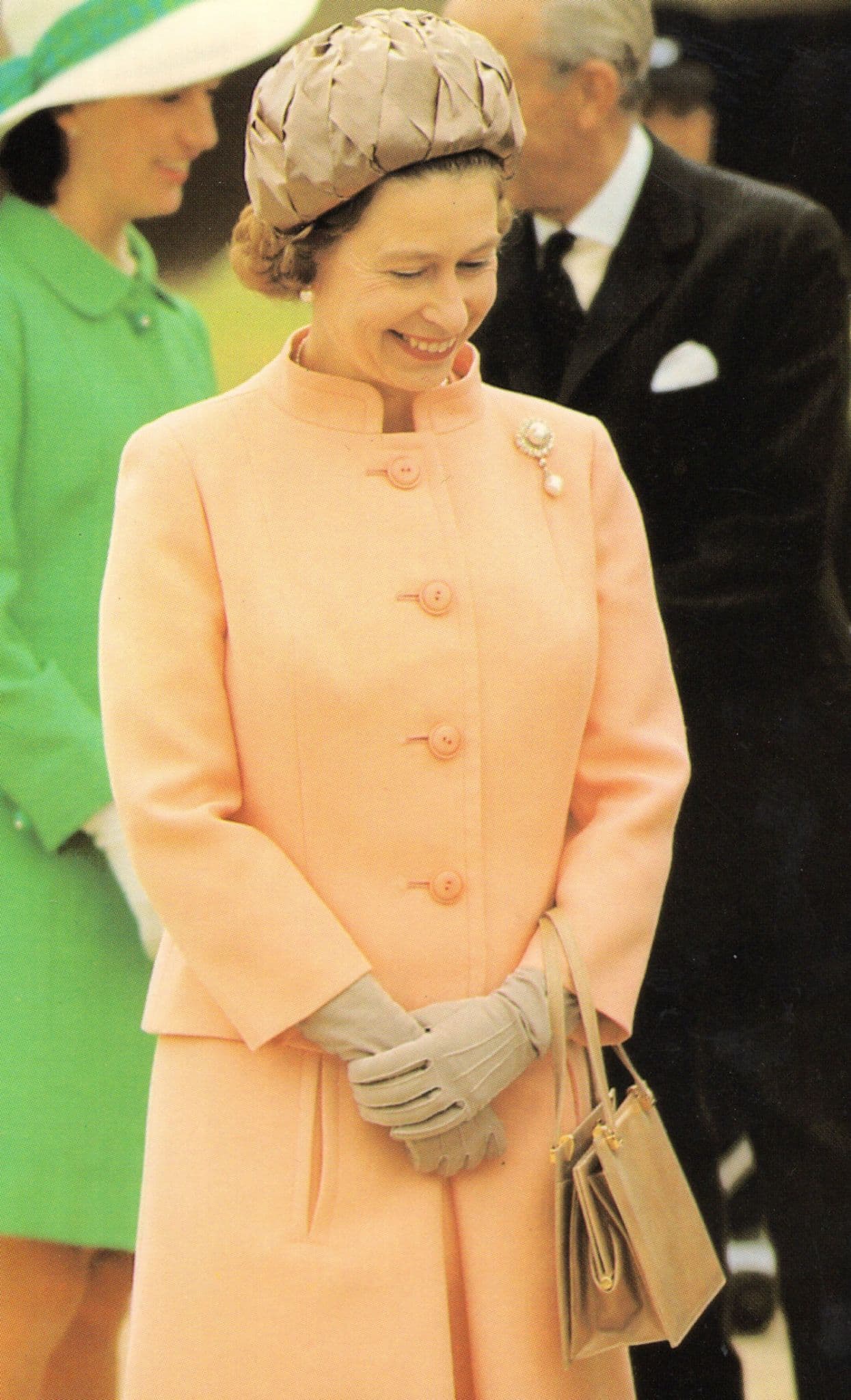 Queen Elizabeth II Pink Suit Royal Tour Australia 1972 Postcard