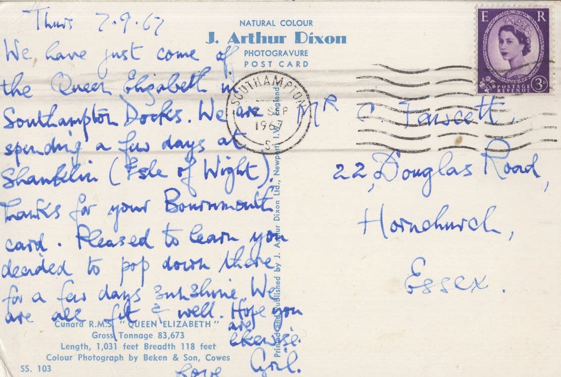 Queen Elizabeth Ship Passenger On Board Southampton 1960s Postcard