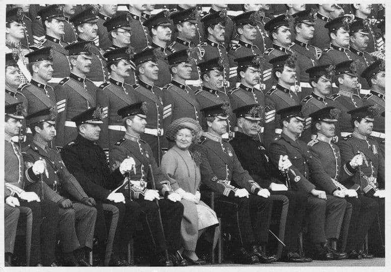 Queen Mother With Military Army Rare 1980s Dutch Photo Postcard