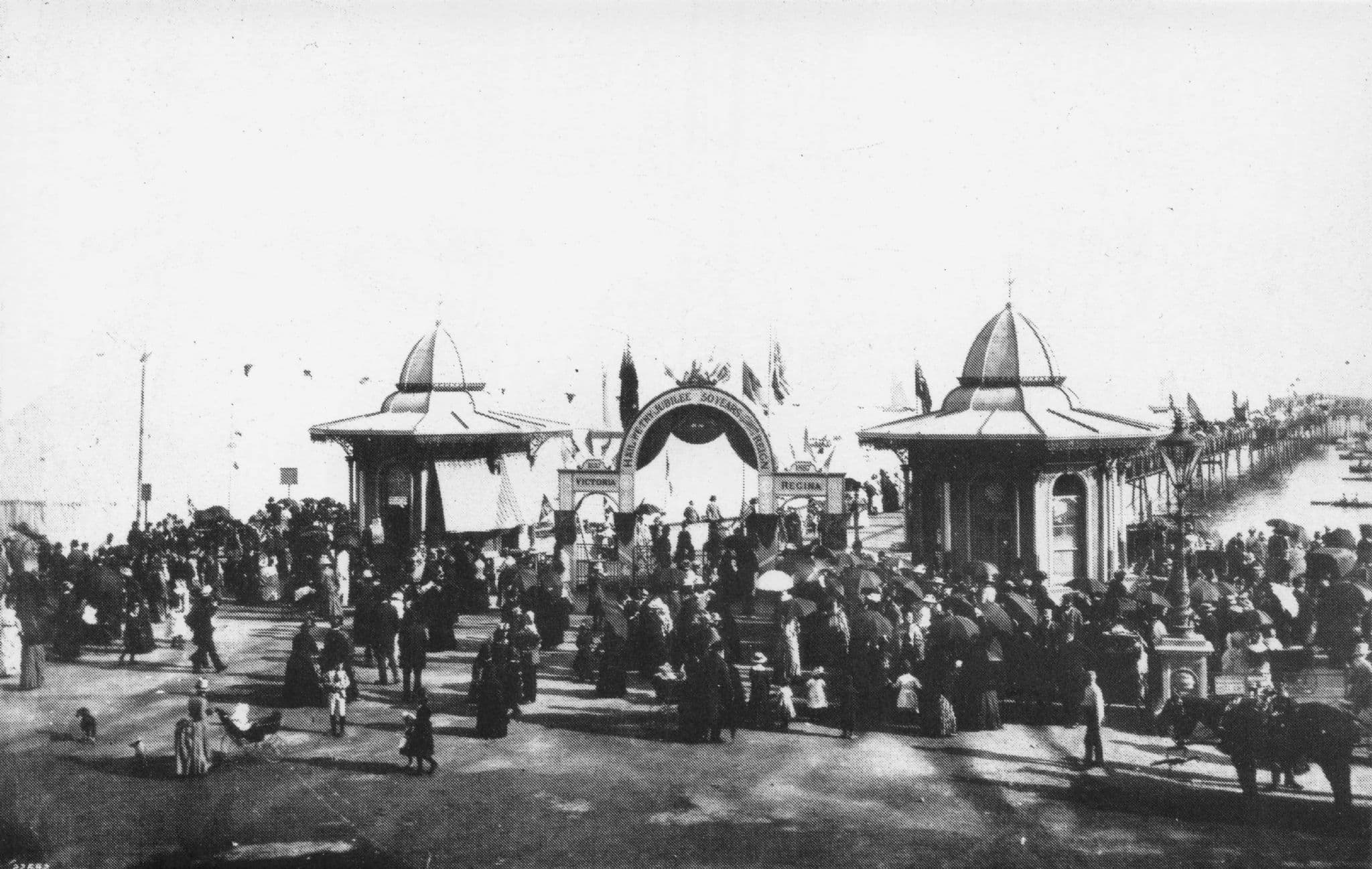 Queen Victoria's Golden Jubilee Celebrations Worthing Sussex Postcard