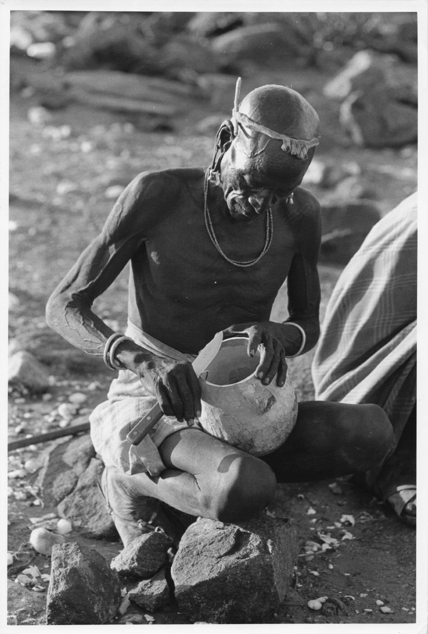Rendille Man Making Milk Container Kenya African 9x7 Old Press Photo