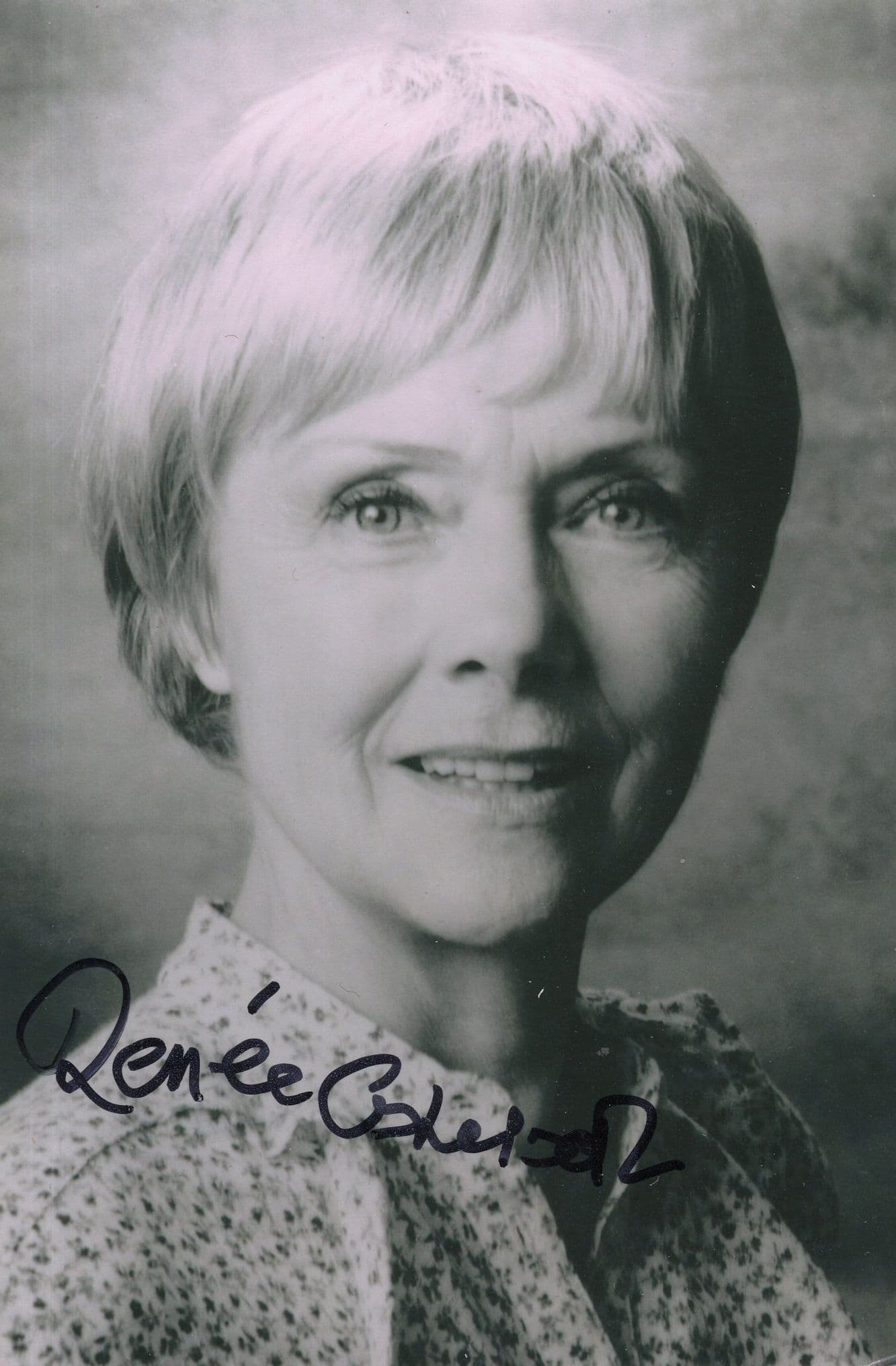 Renee Asherson Tenko Henry V Film Hand Signed Photo