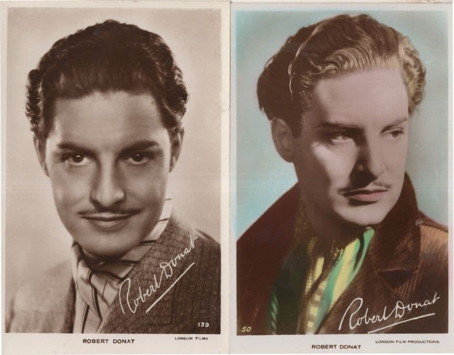 Robert Donat 2x Facimile Signed Real Photo Film Movie Postcard s