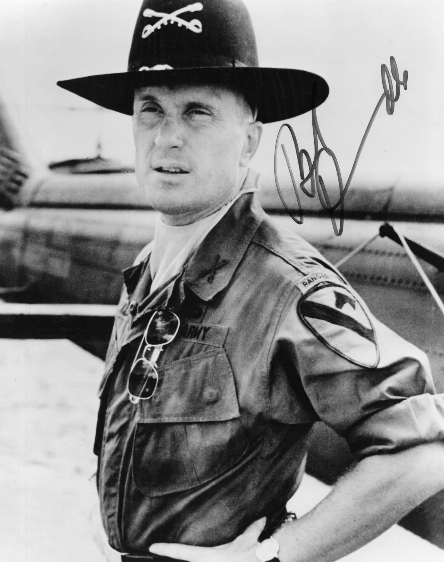 Robert Duvall in Apocalypse Now 10x8 Mint Hand Signed Photo