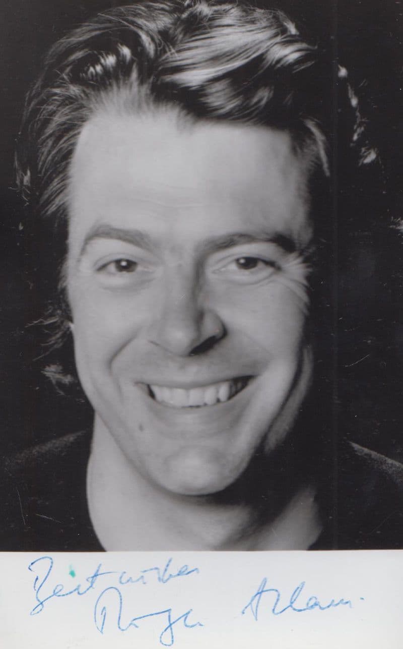 Roger Allam Game Of Thrones Undedicated Vintage Hand Signed Photo