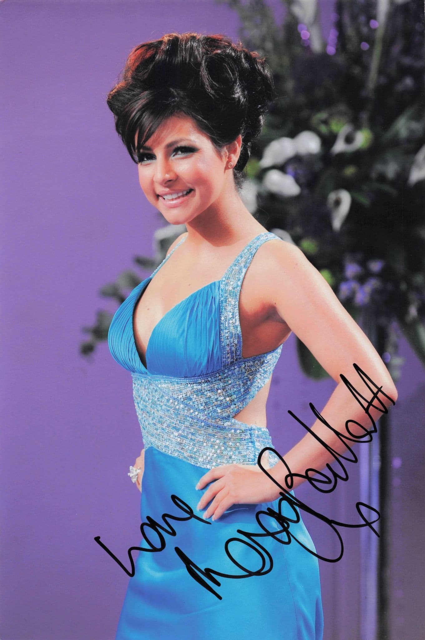 Roxanne Pallett Emmerdale at 2008 TV Soap Awards 12x8 Hand Signed Photo
