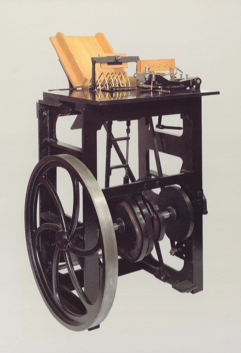 Royal Mail Worlds First Victorian Cancelling Machine London Postcard