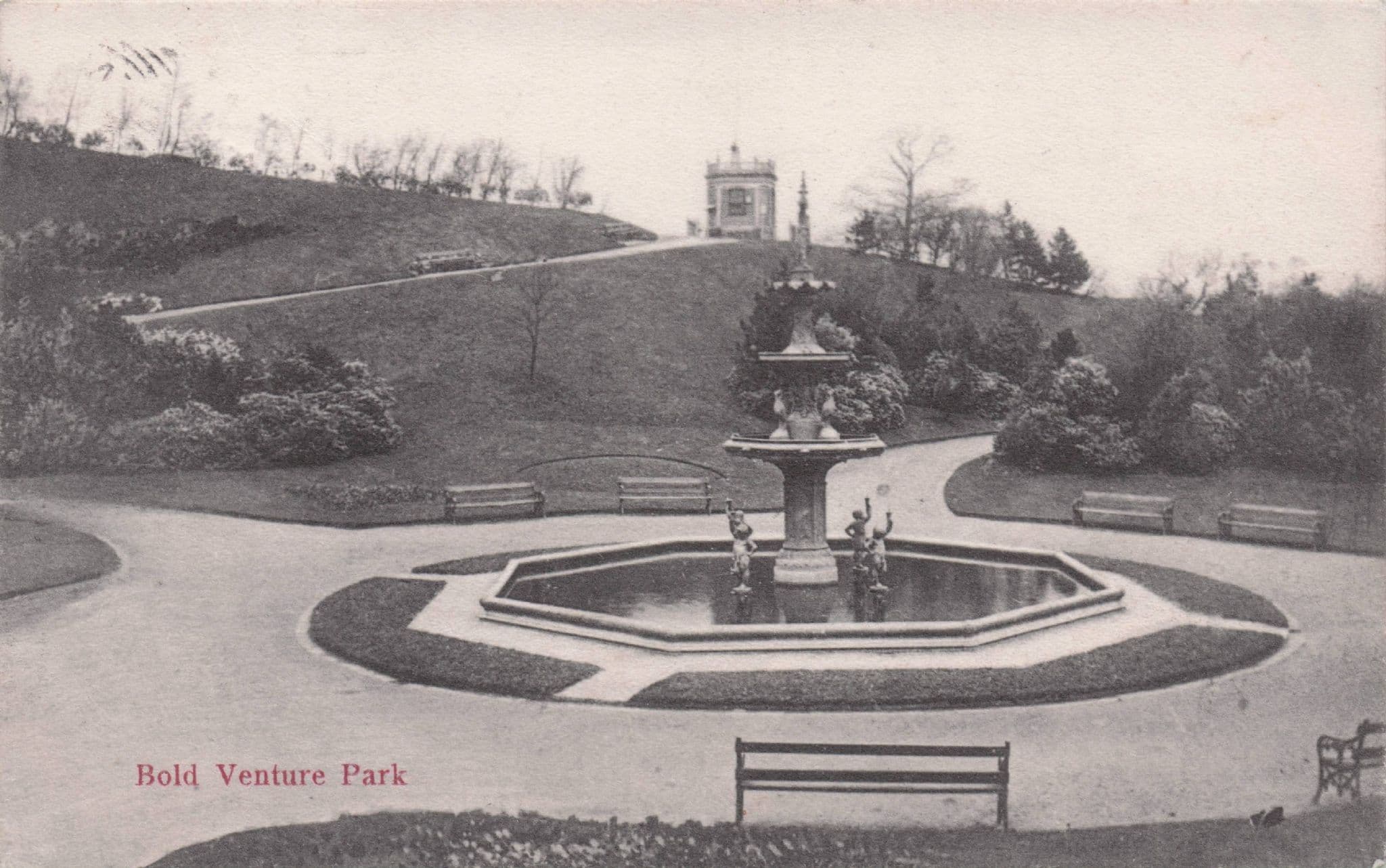 Royal Venture Park Darwen Lancashire Statues Antique Postcard