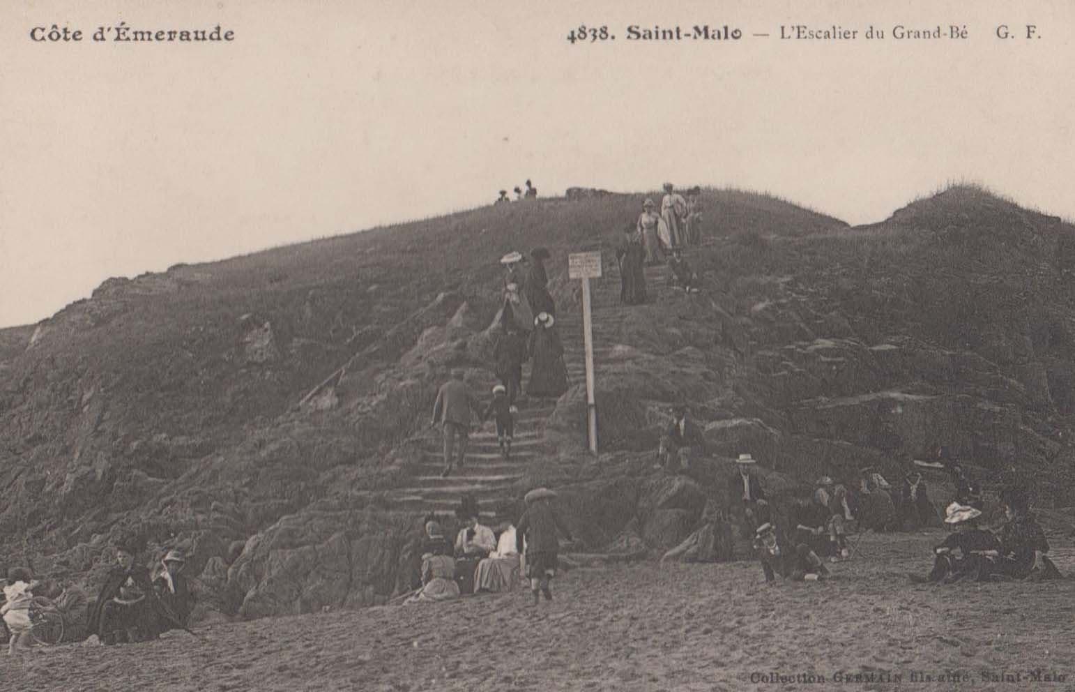 Saint Malo Cote D'Emeraude Escalier L'Escalier French France Vintage Postcard