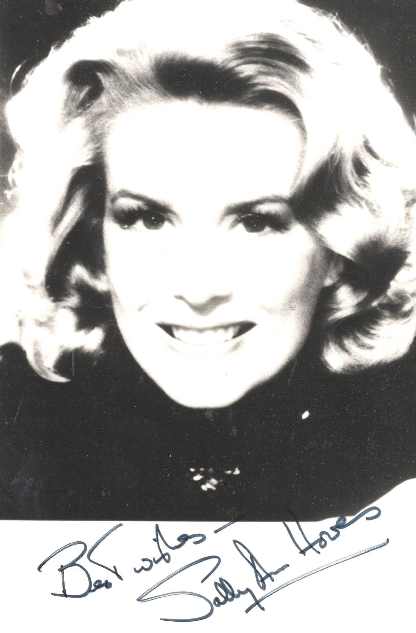Sally Ann Howes Chitty Chitty Bang Bang Hand Signed Photo