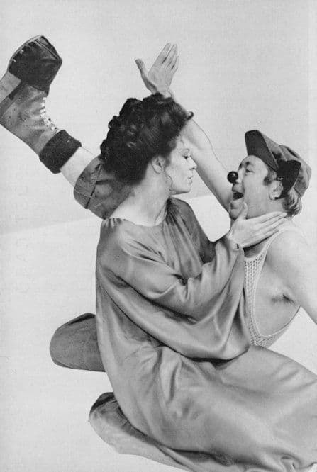 Sara Kestelman David Wailer as Titania & Bottom Shakespeare Old Postcard