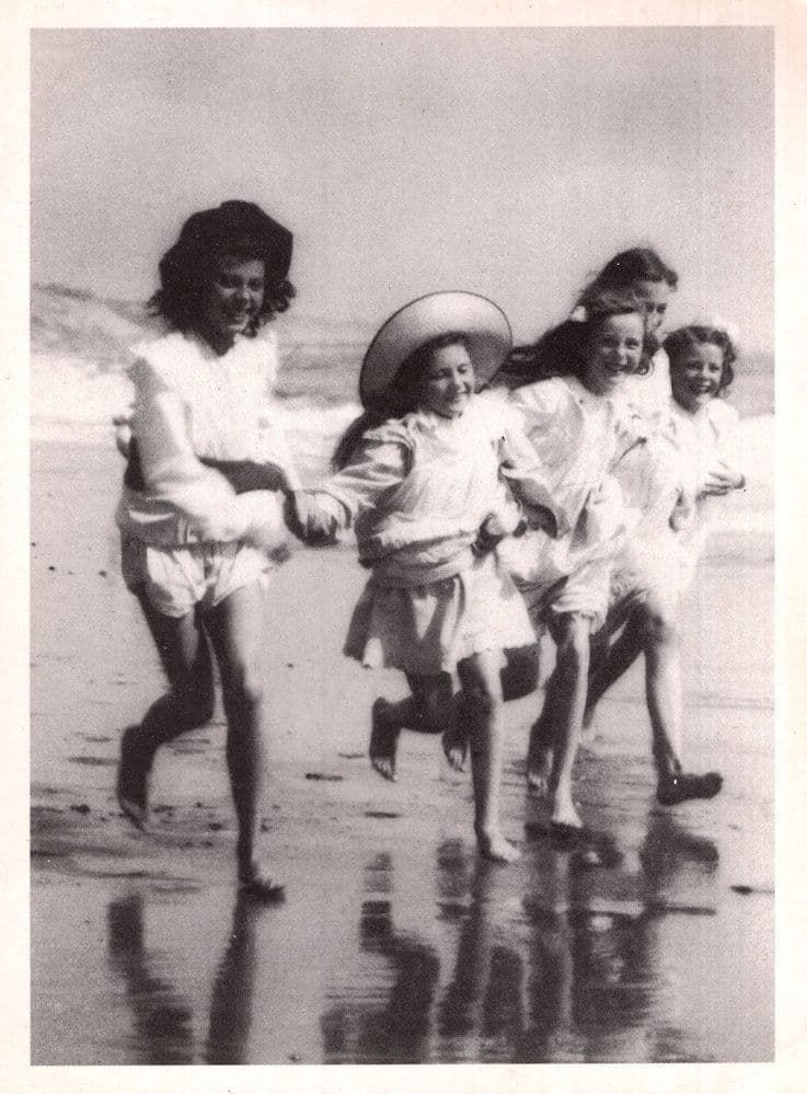 Sea Urchins Ladies Bathing In Edwardian Fashion Repro RPC Postcard