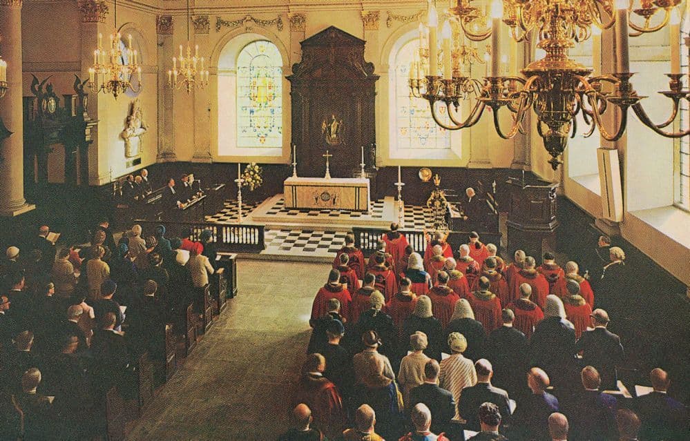Service at Wren Church of St. Lawrence Jewry London Guildhall Postcard