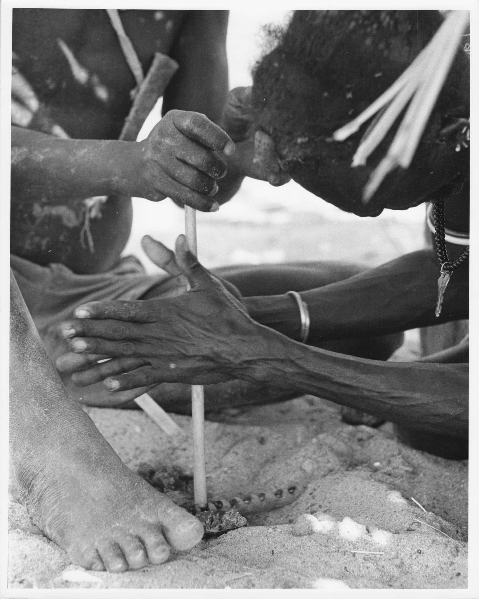 Shanhilla Tribe Fire Making Kenya 10x8 Vintage Press Photo