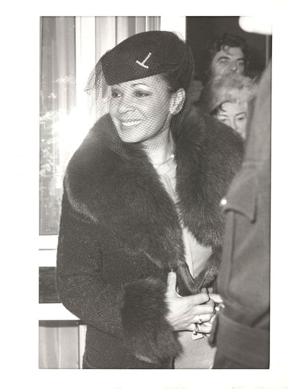 Shirley Bassey 1970s Drunk & Disorderly Charge 10x8 Press Photo